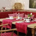 Hotel Garni Dorfkammer 3*