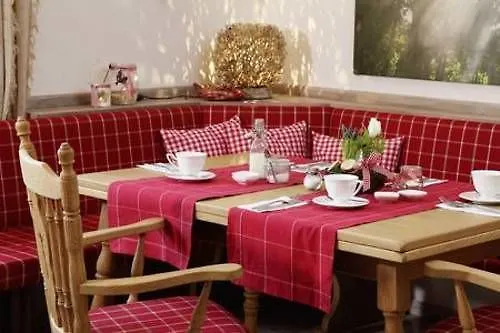 Otel Garni Dorfkammer 3*